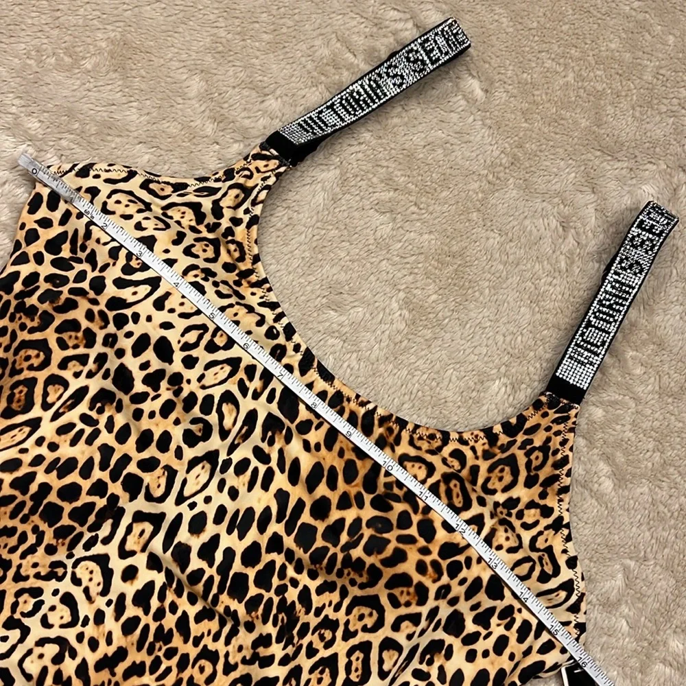 💰SOLD💰 DO NOT BUY
VICTORIA’S SECRET Bling It Leopard One Piece Swimsuit - Picture 9 of 10